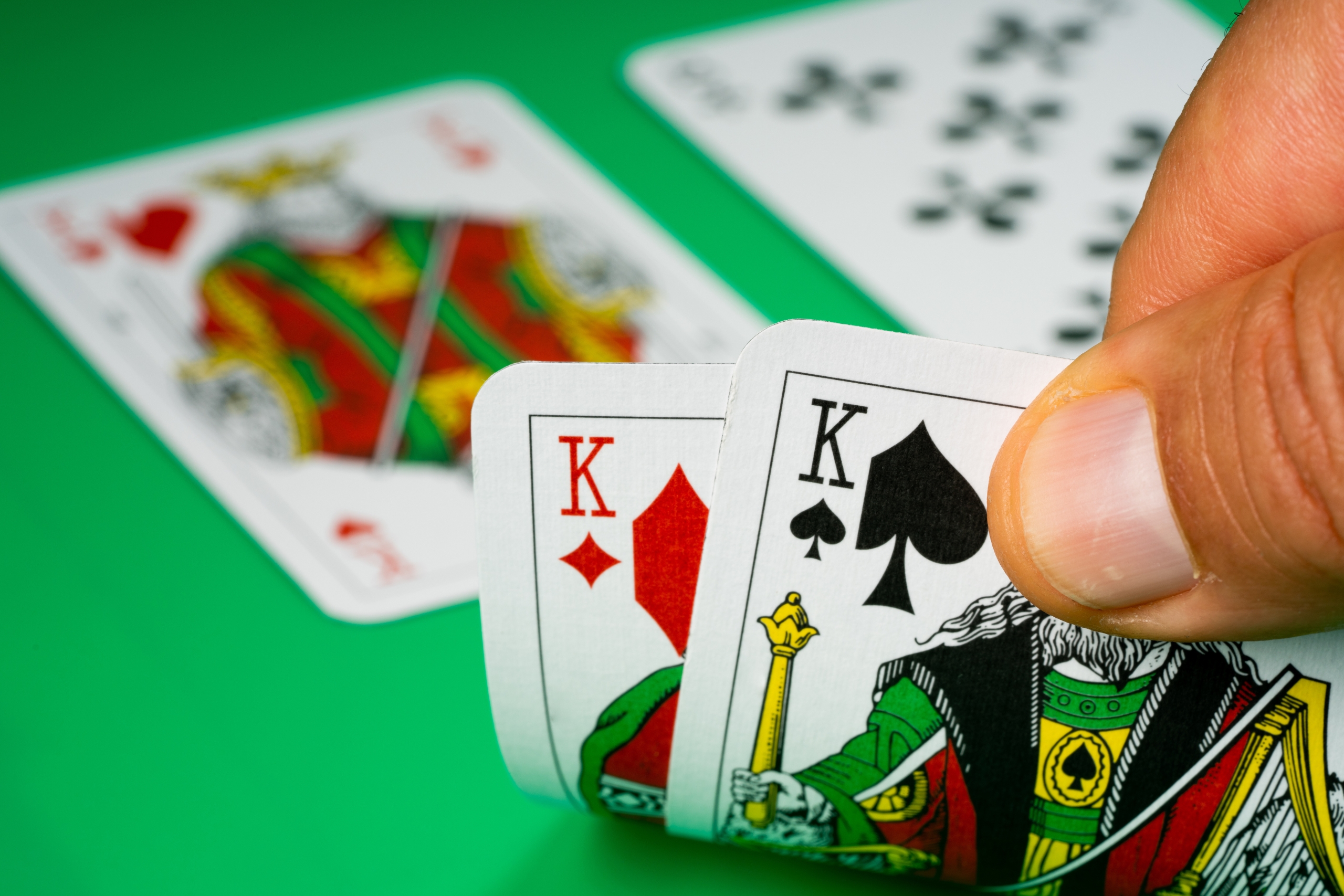 How To Play Poker Online